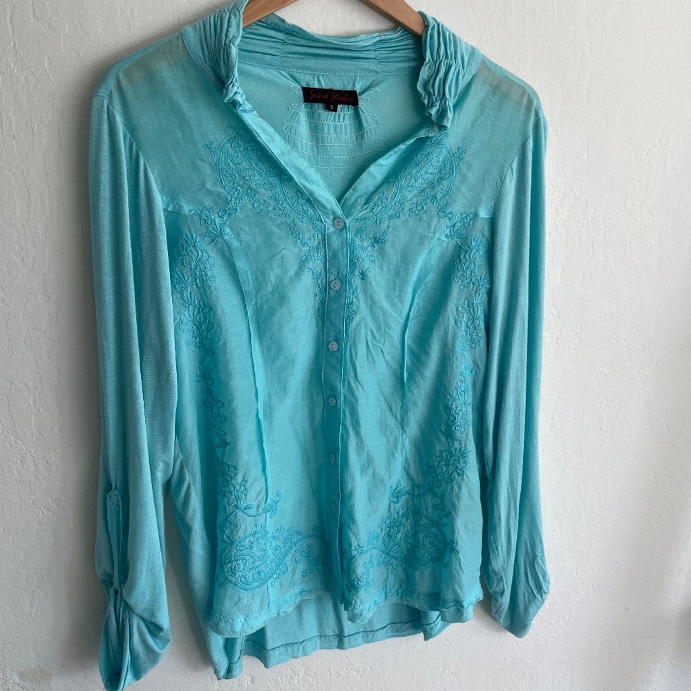 Sand Studio teal blouse, size Small